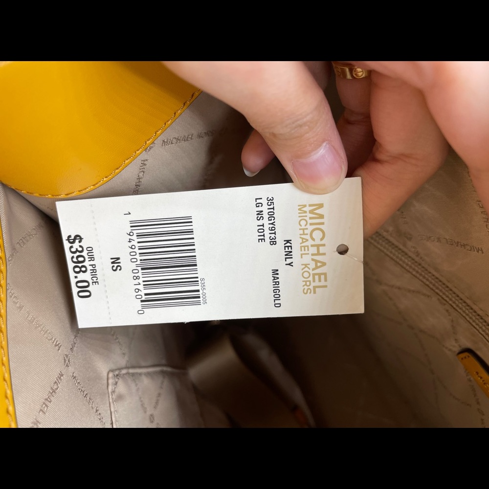 Michae Kors Kenly Tote - Picture 4 of 4